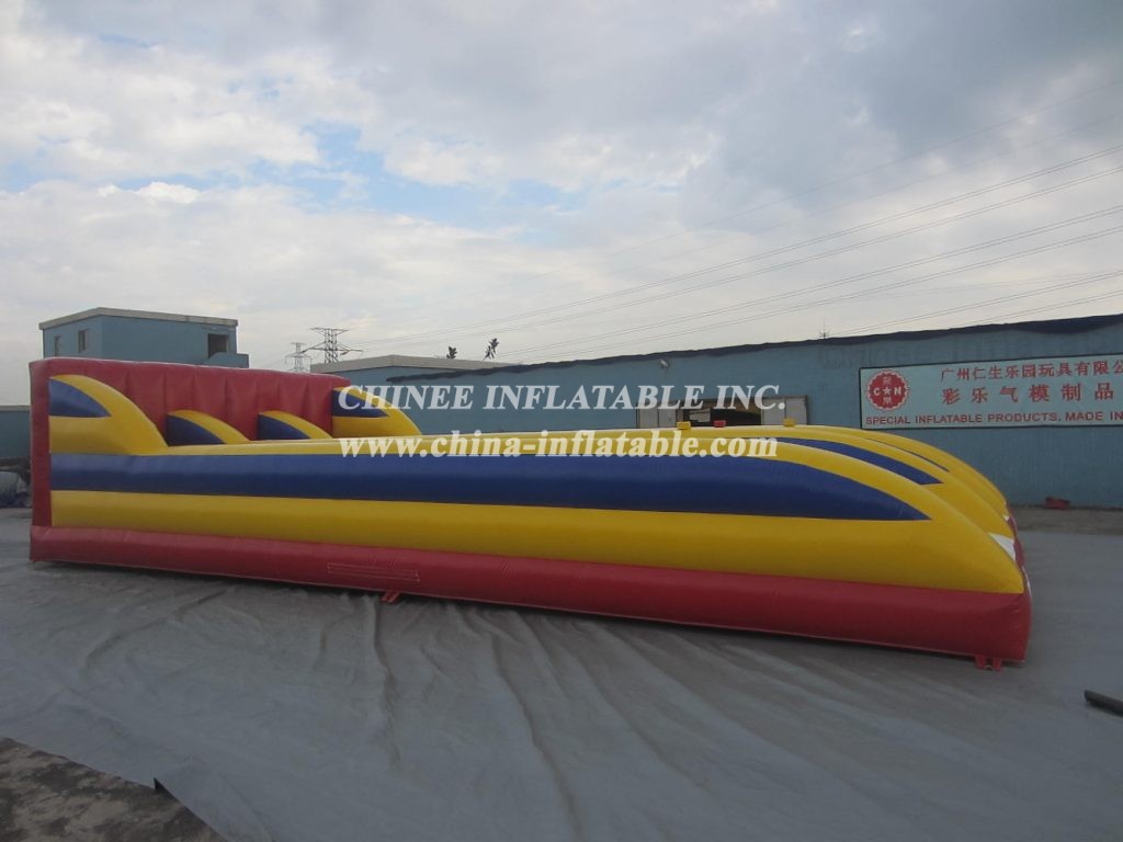 T11-880 Inflatable Bungee Run