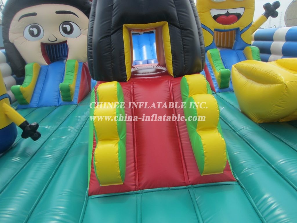 T6-146 Minions giant inflatable
