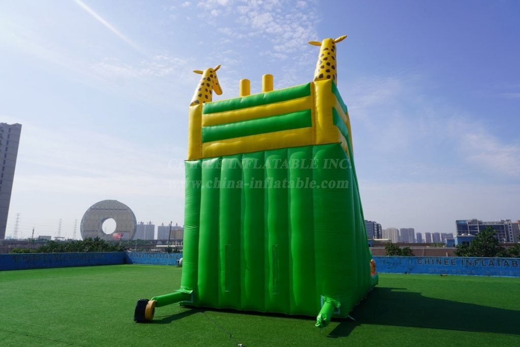 T8-562 Giraffe theme inflatable slide