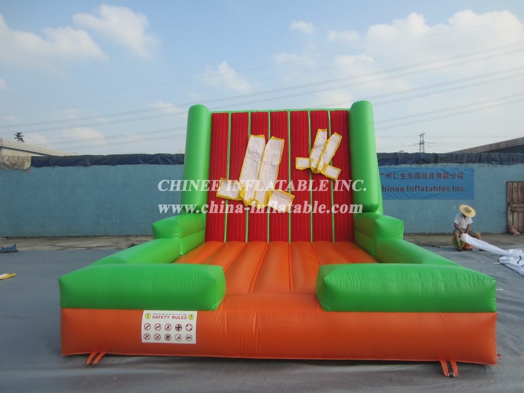 T11-974 Inflatable Velcro Wall