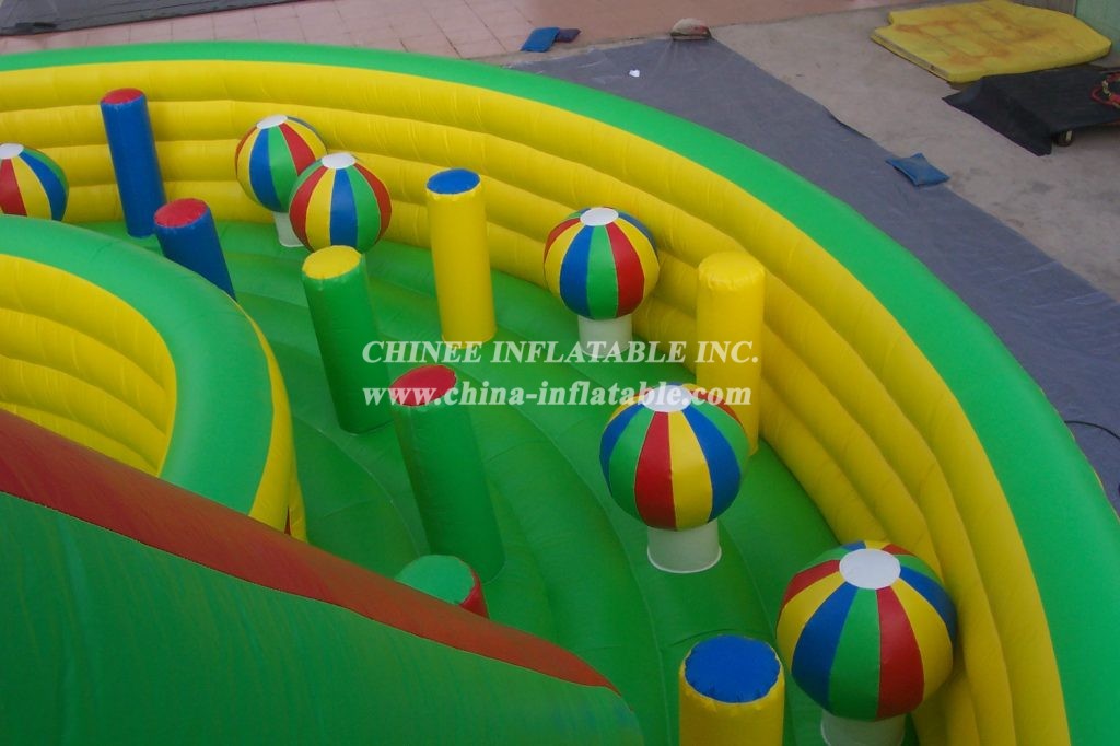 T105  giant inflatable
