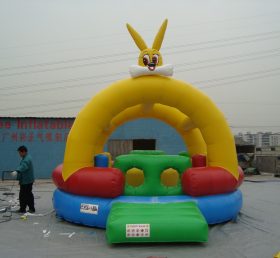 T2-2435 Looney Tunes Inflatable Bouncers