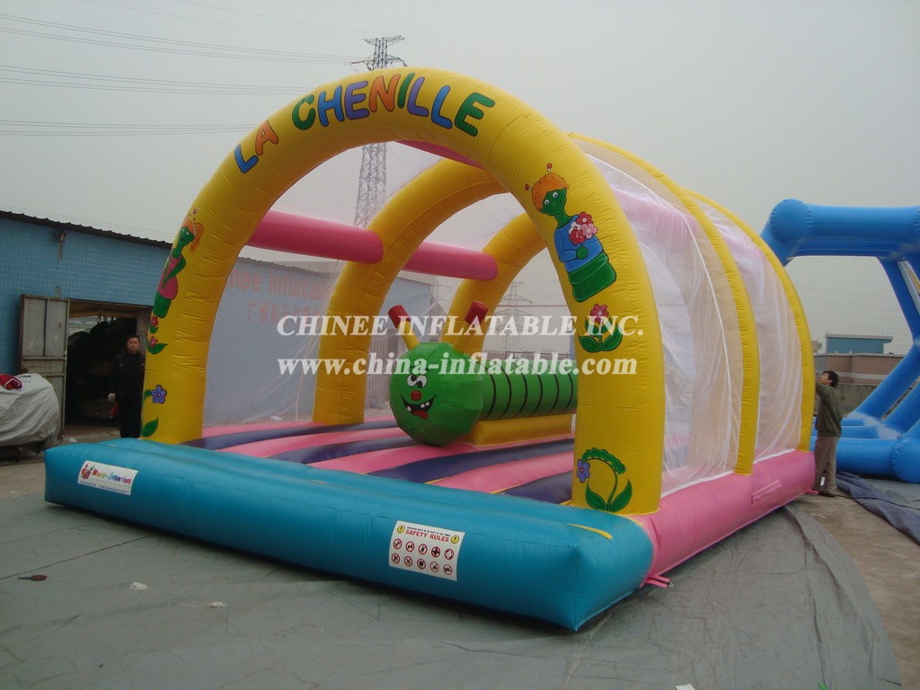 T2-2766 Cartoon Inflatable Bouncers