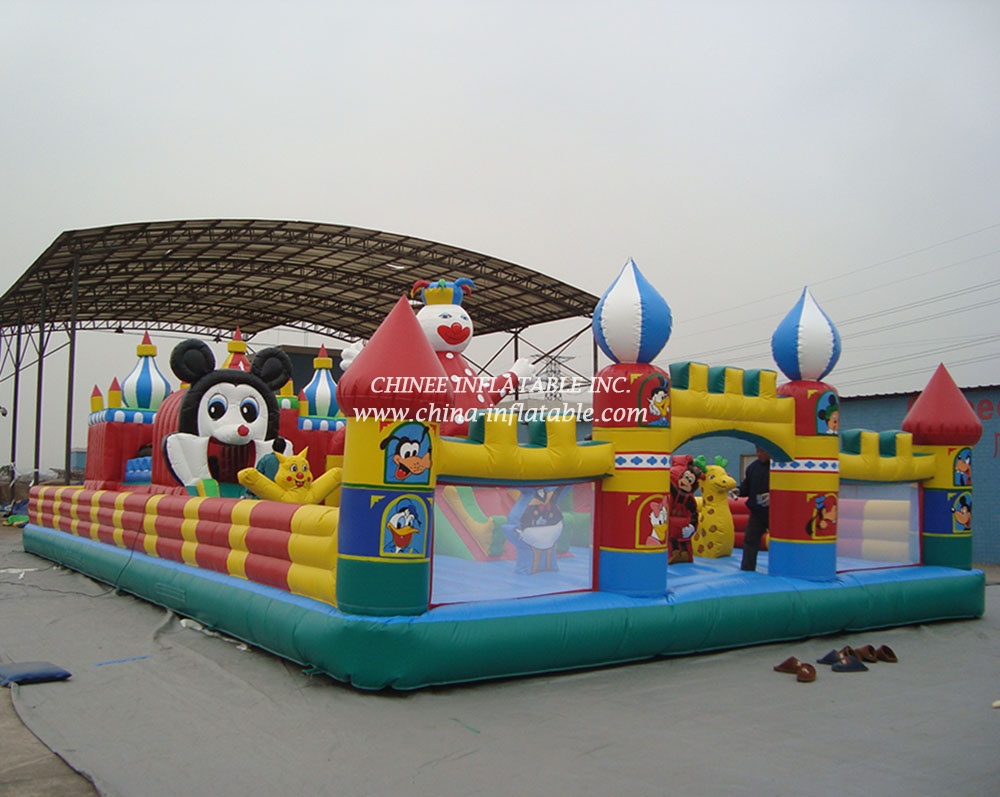 T2-23 Disney giant inflatable