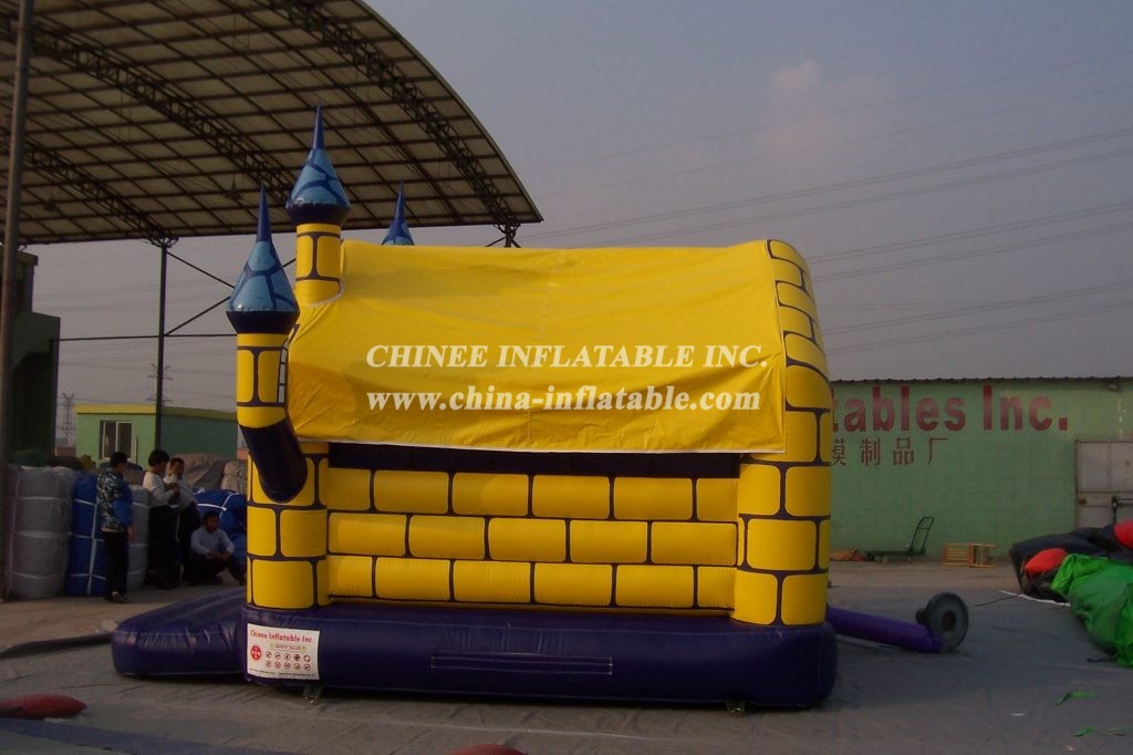T5-146 inflatable bouncer castle house