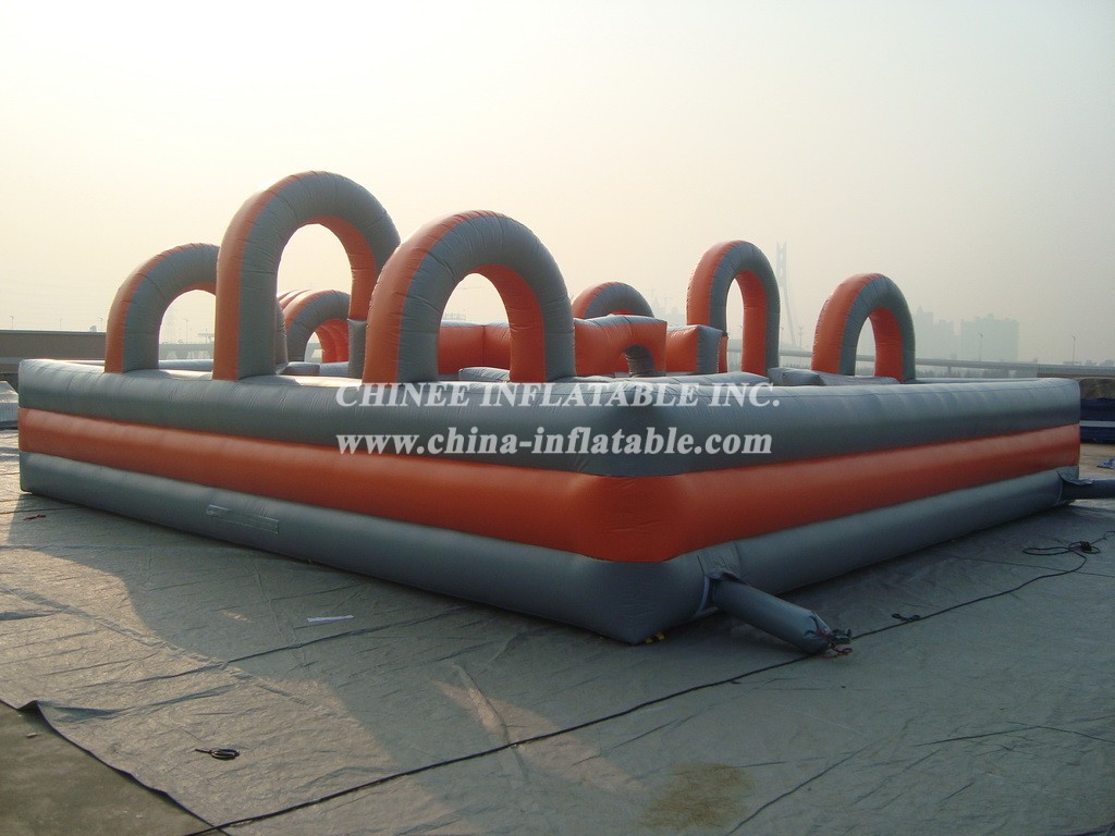 T5-2 Inflatable Maze