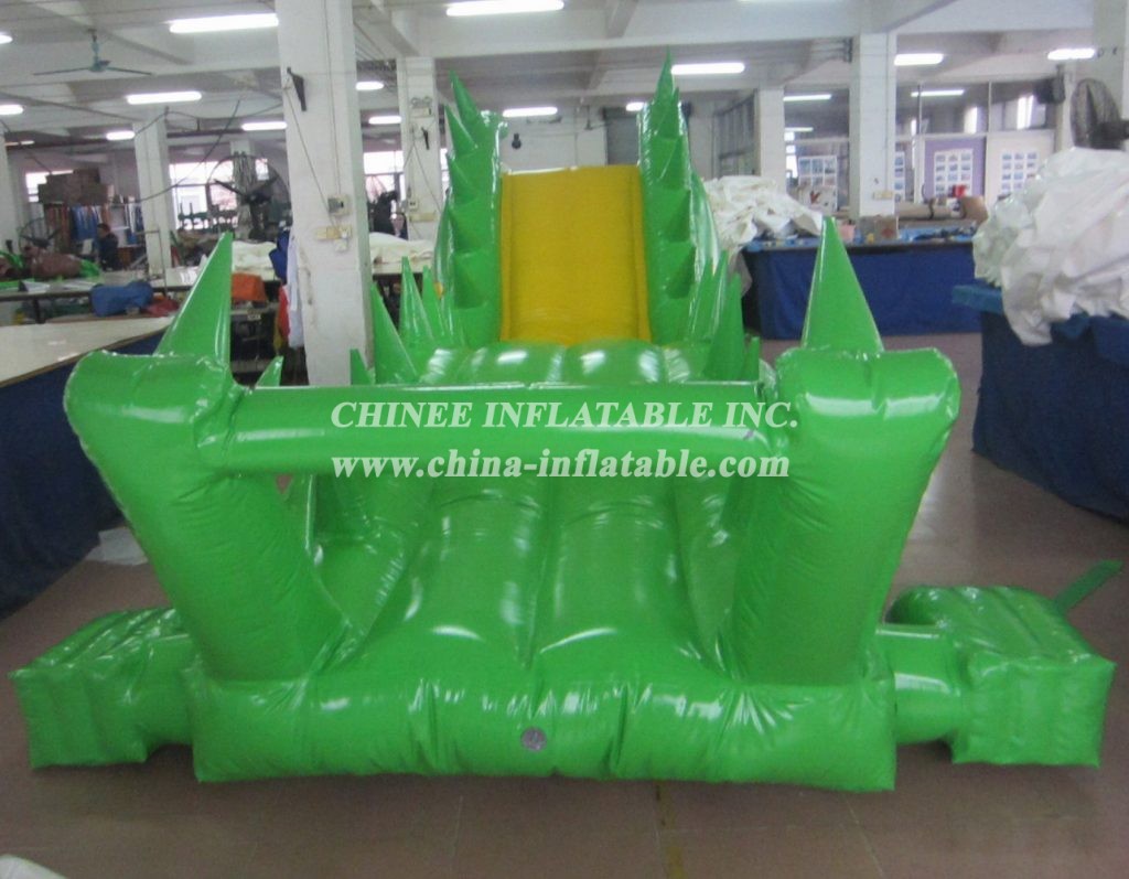 T7-156 Crocodile Inflatable Obstacles Courses