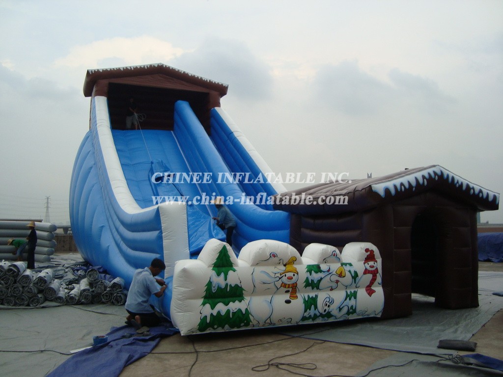 T8-721 Inflatable Slide Bear Giant Slide for Kids