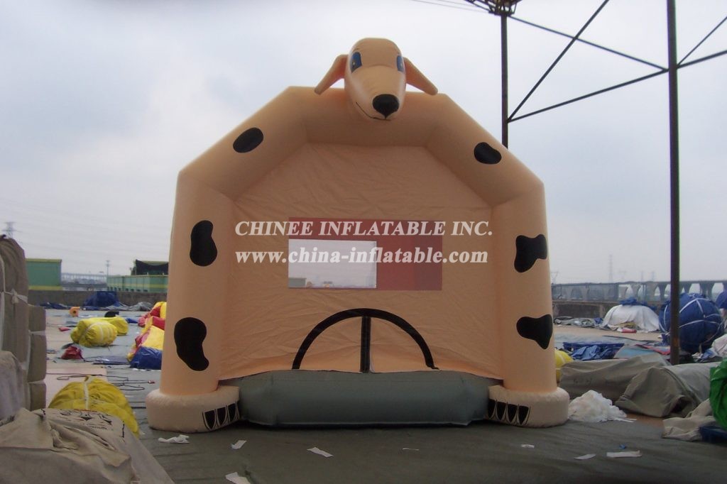 T2-335 inflatable bouncer
