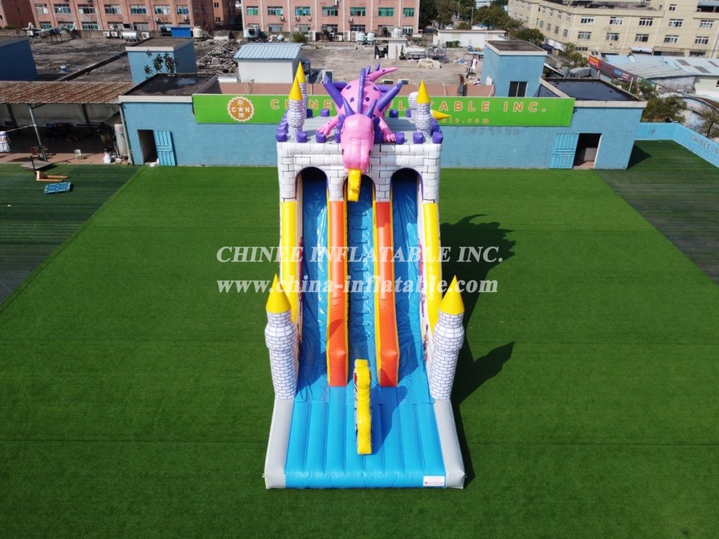 T8-1517 Dragon castle inflatable giant slide