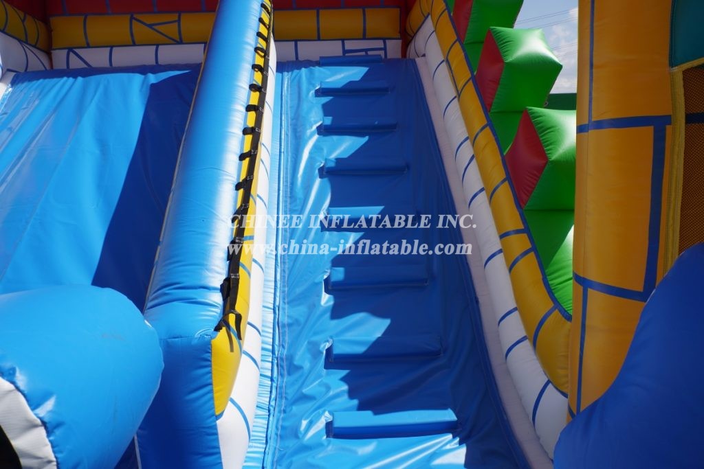 T8-834B Disney mickey mouse inflatable park for kids Inflatable playground castle