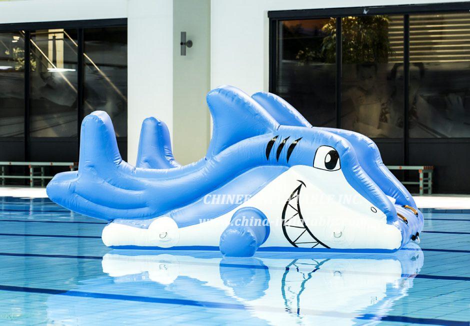 WG1-008 shark inflatable floating water sport park game for pool