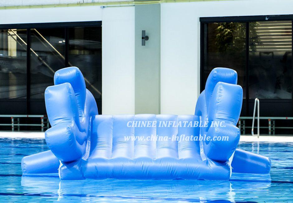 WG1-007 dolphin inflatable floating water sport park game for pool