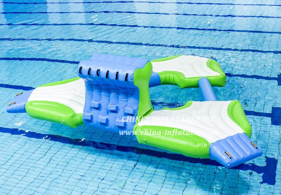 WG1-017 popular sport inflatable game for pool