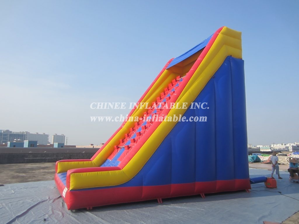 T8-2104 Inflatable Slides