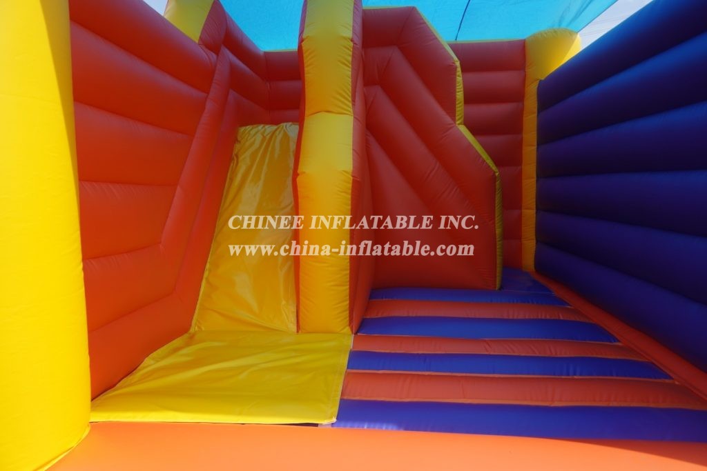 T2-3507 Colorful inflatable bouncy house with slides bouncy castles With roof