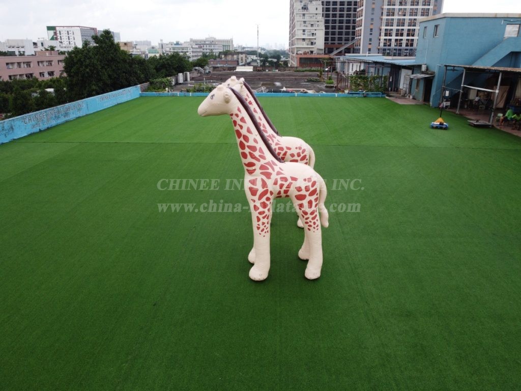 Cartoon2-300 Giraffe Inflatable Cartoon