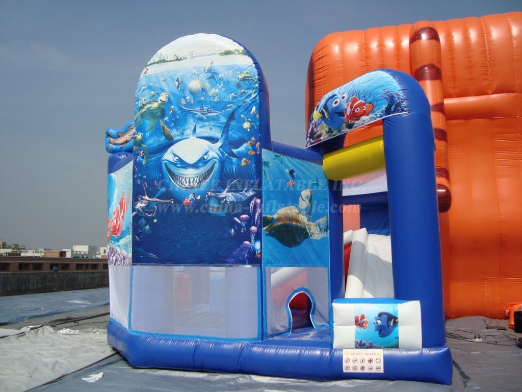 T2-4360 Undersea World inflatable combo
