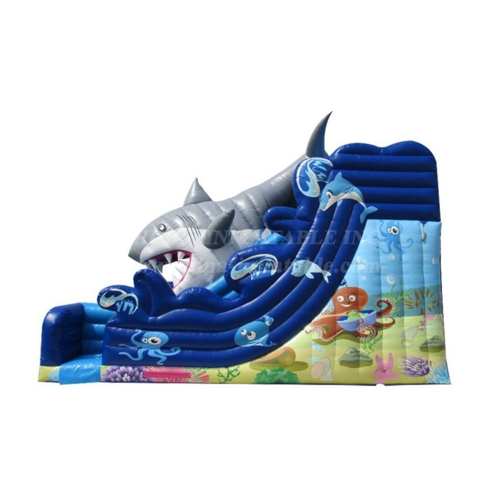 T8-4202 Shark inflatable Slide