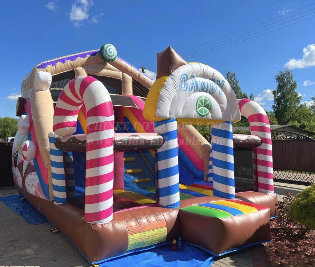 T2-4915 Candy Bouncy Castle