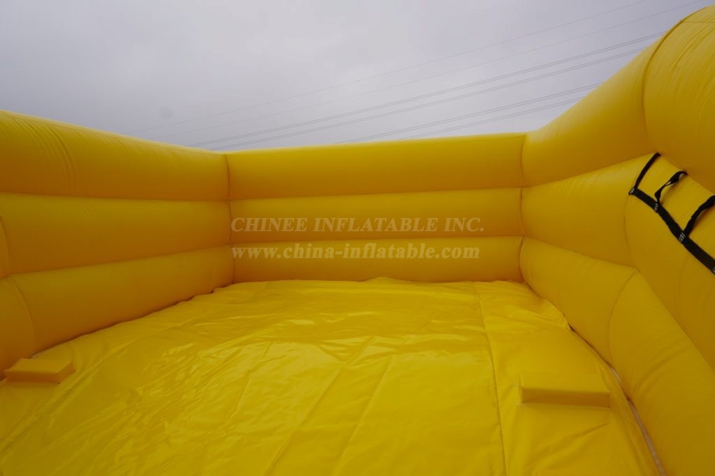 T8-5009 Custom Inflatable Slide